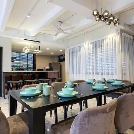 Kl Townhouse Villa By Lilyandloft Kuala Lumpur Exterior photo