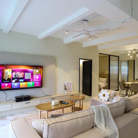 Kl Townhouse Villa By Lilyandloft Kuala Lumpur Exterior photo