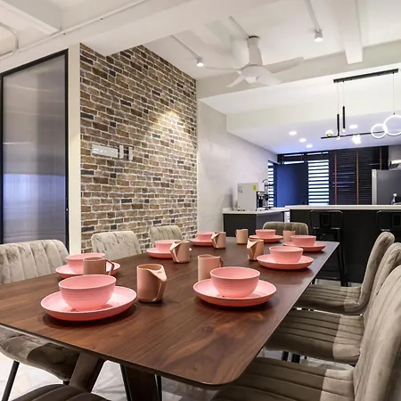 Kl Townhouse Villa By Lilyandloft Kuala Lumpur Exterior photo